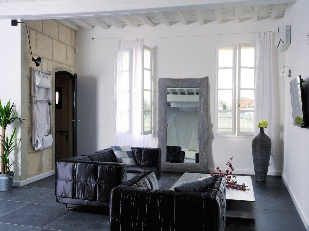 Le Loft Des Quais Bed and Breakfast Arles Kamer foto